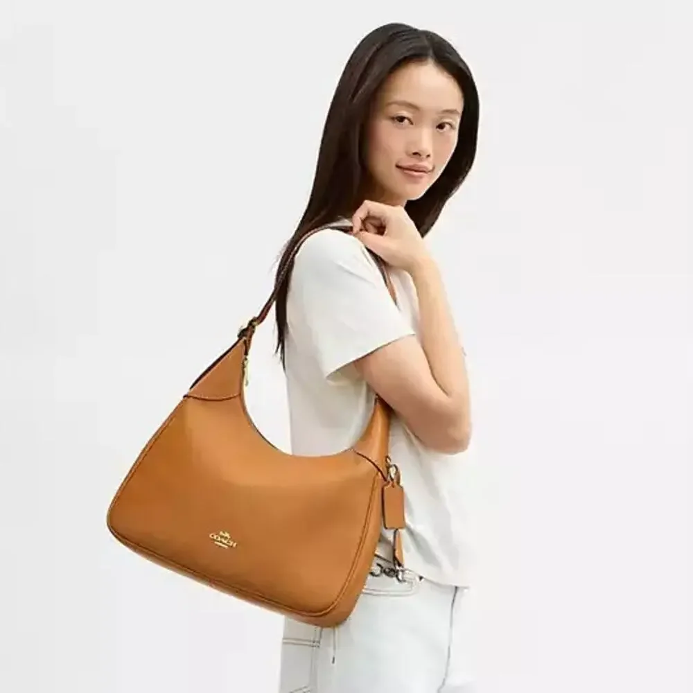 NEW‼️Coach Ella Shoulder Bag  CCE48 smooth leather/Gold/Brown